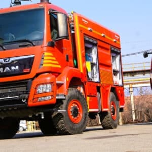 Autospeciala de pompieri 4000 L pe șasiu MAN TGS 18.500 4x4