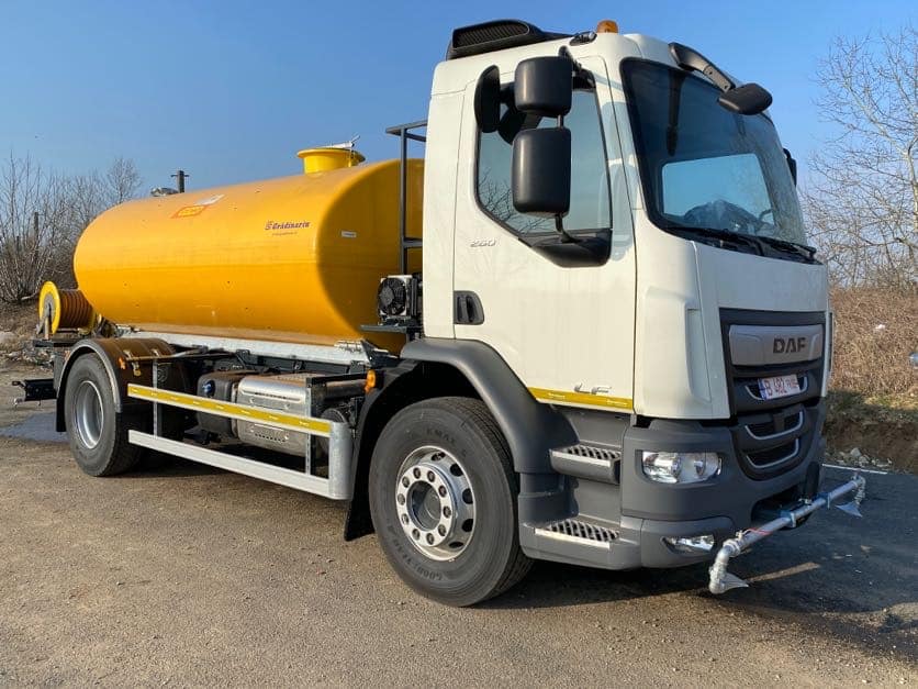 Automăturătoare Erdemli S-Power pe șasiu Renault - Grădinariu